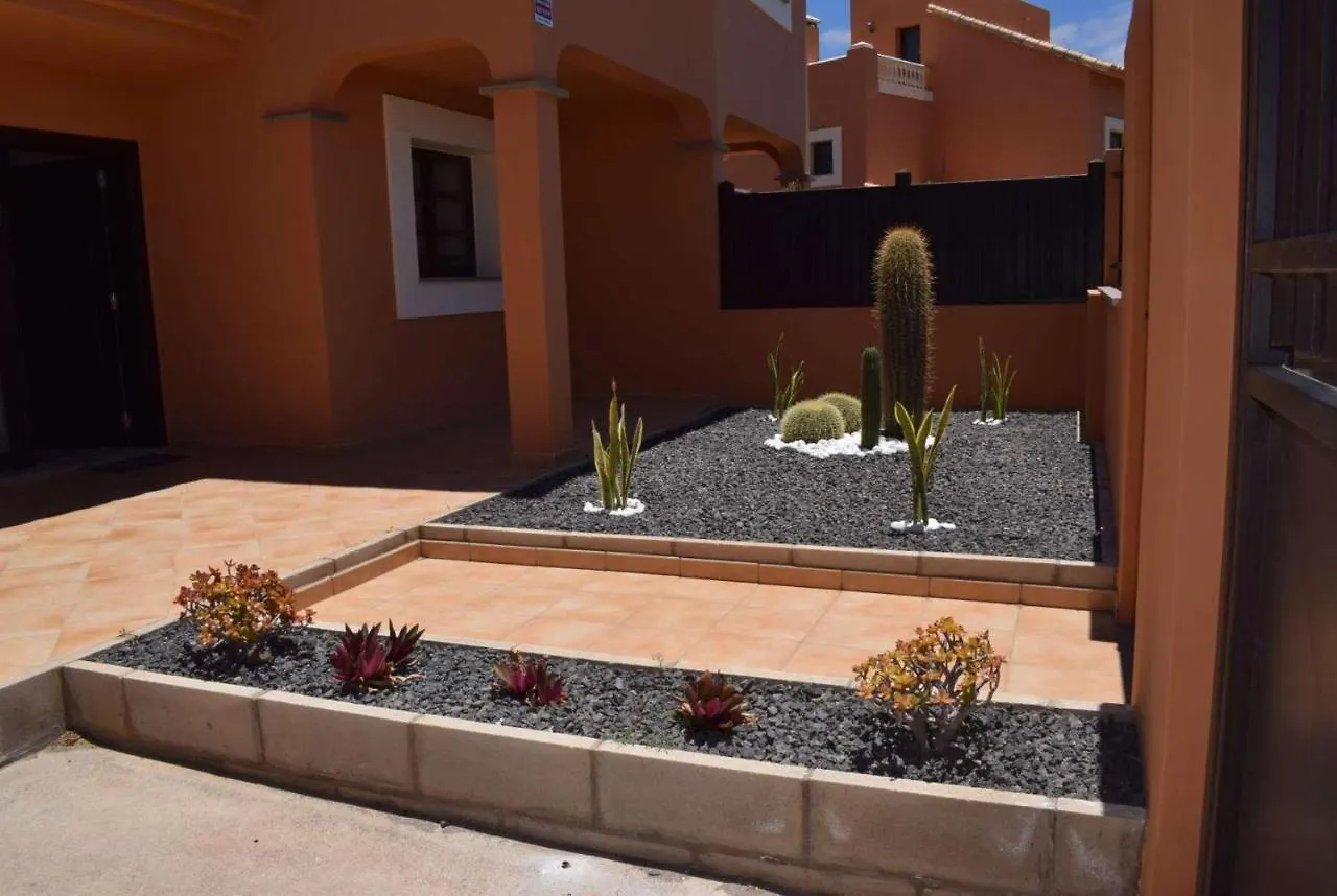 Mirador Lobos Villa Corralejo España